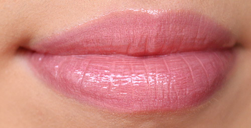 Guerlain Pink Clip (461) Maxi Shine Lipgloss Swatch